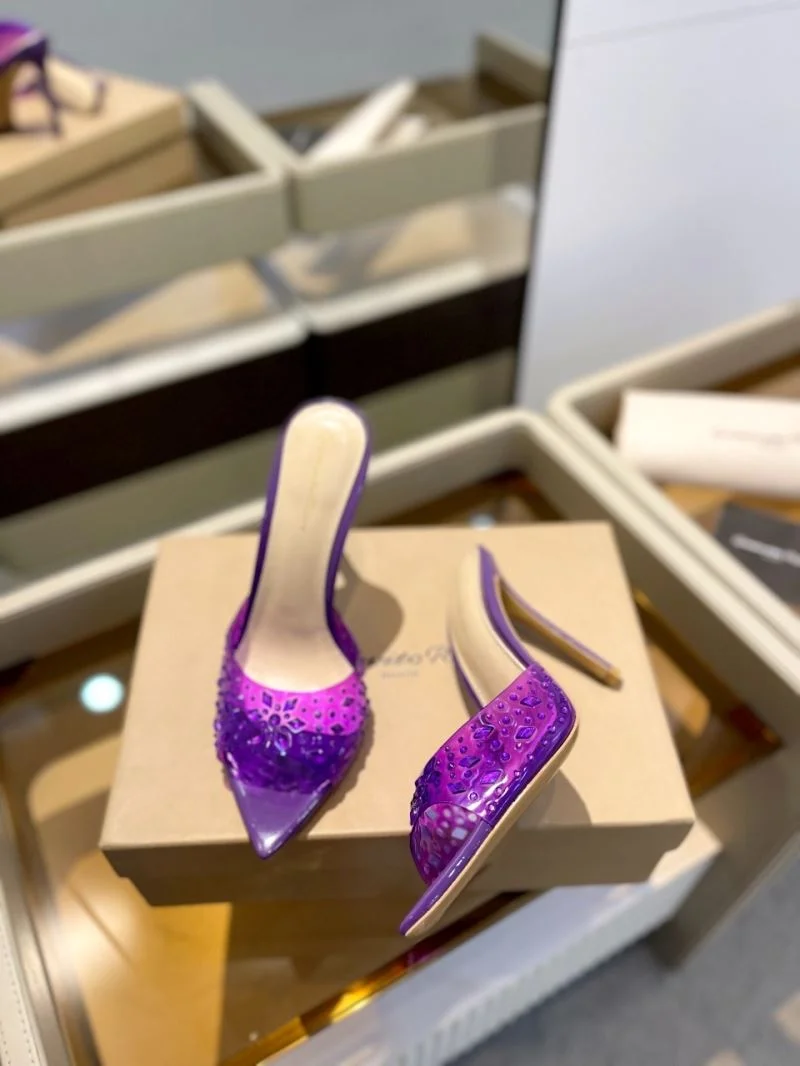 Compact Gianvito Rossi Sandals 9975