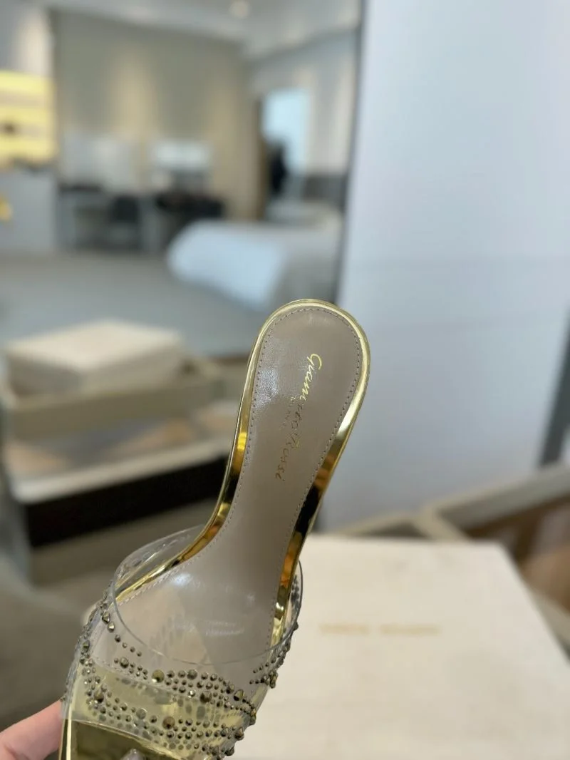 StreetReady Gianvito Rossi Sandals 10009