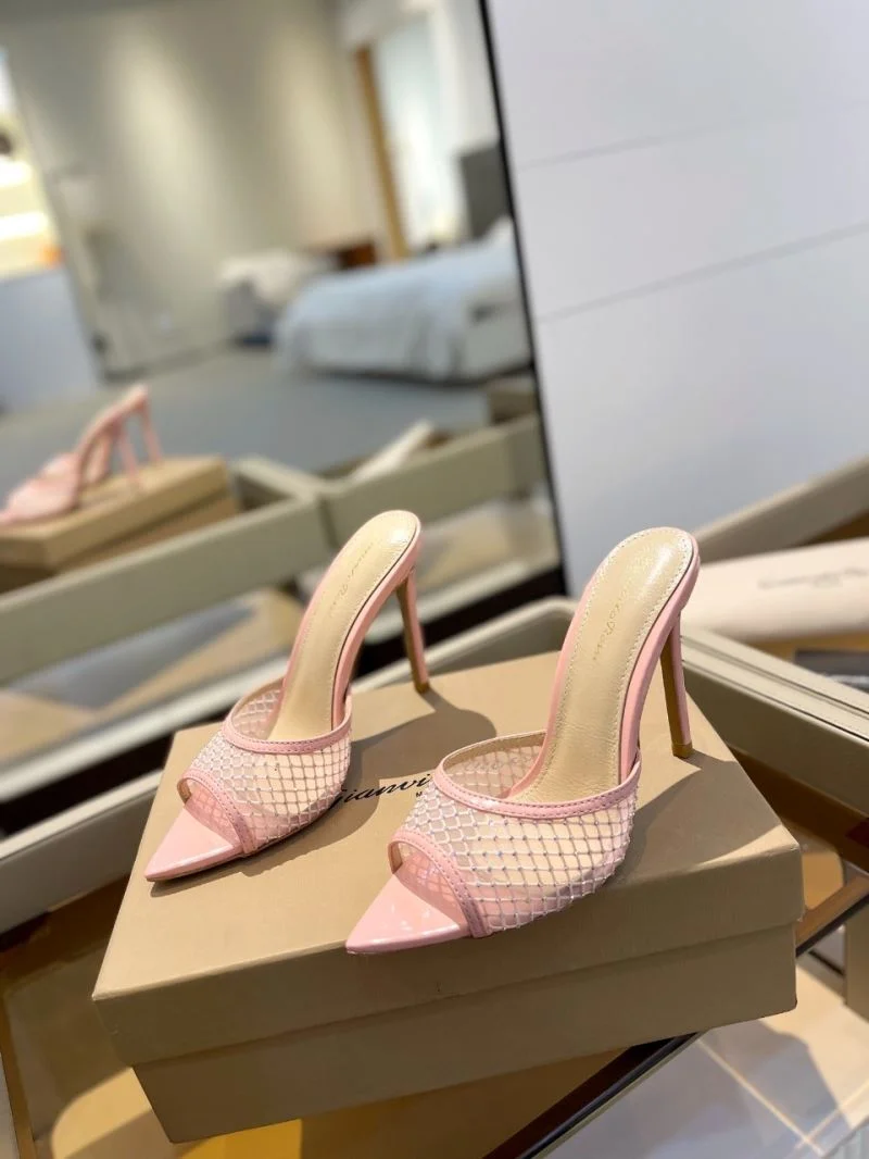 Gianvito Rossi Sandals Packable 9994