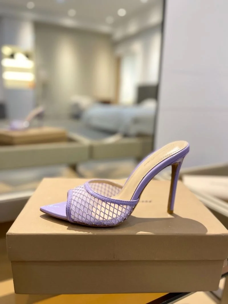 HighPerformance Gianvito Rossi Sandals 9969