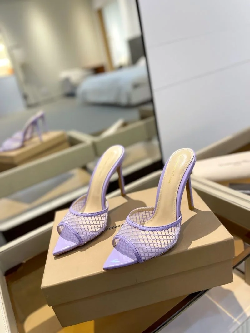 HighPerformance Gianvito Rossi Sandals 9969