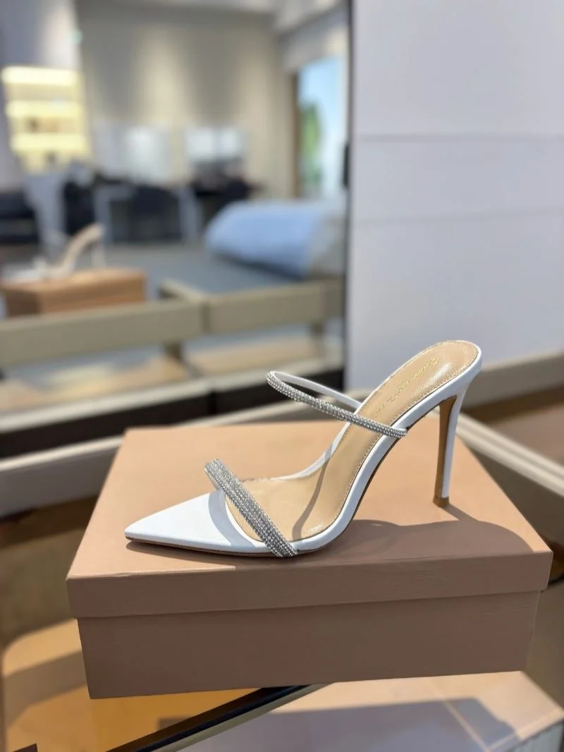 Premium Gianvito Rossi Sandals 9965
