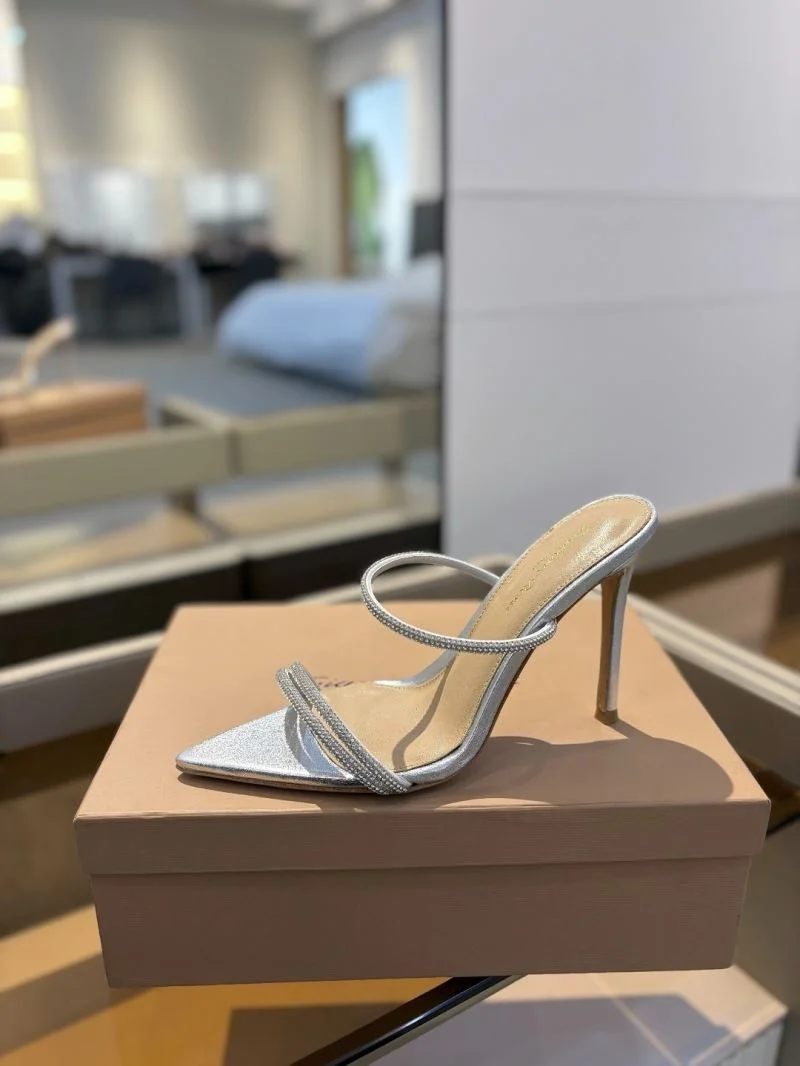 Gianvito Rossi Sandals Comfortable 10041