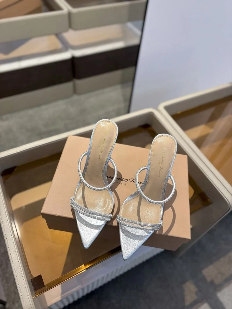 Gianvito Rossi Sandals Comfortable 10041