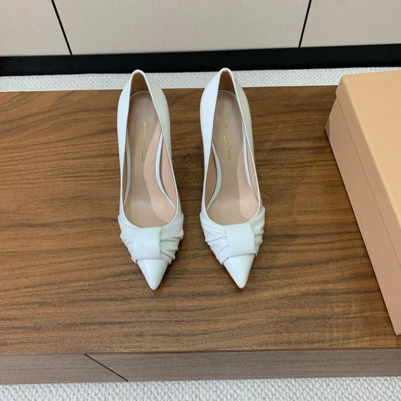 Gianvito Rossi Shoes WellDesigned 12353