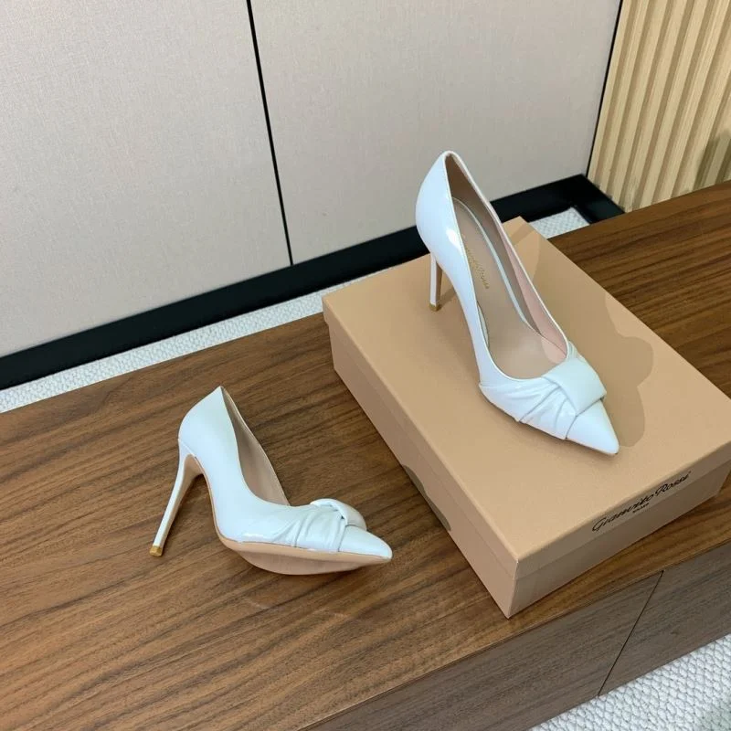 Gianvito Rossi Shoes WellDesigned 12353