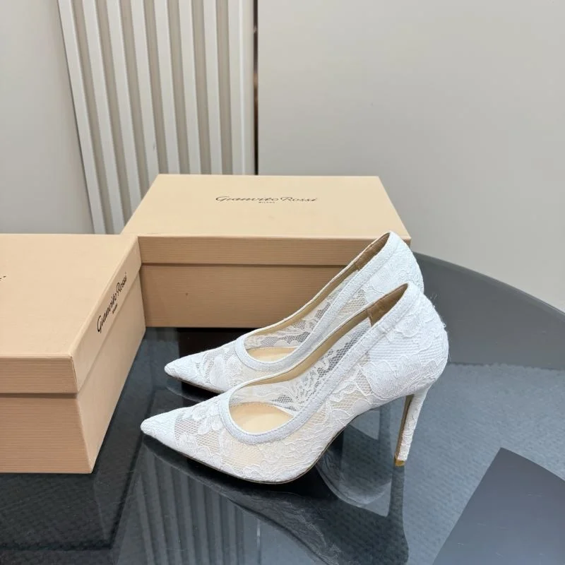 Trendsetting Gianvito Rossi Shoes 9962