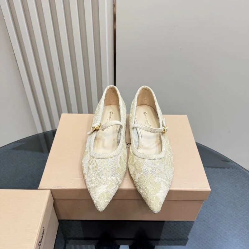 Sporty Gianvito Rossi Shoes 9951