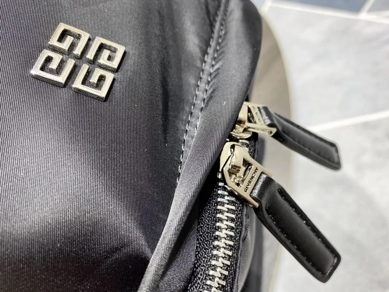 FlexibleFit Givenchy Backpacks 44701