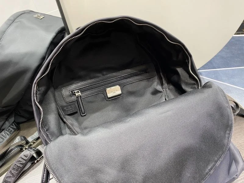 FlexibleFit Givenchy Backpacks 44701
