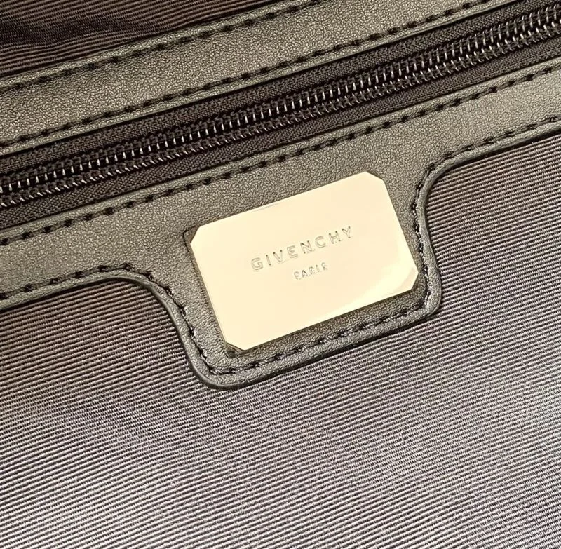 DailyWear Givenchy Backpacks 44566