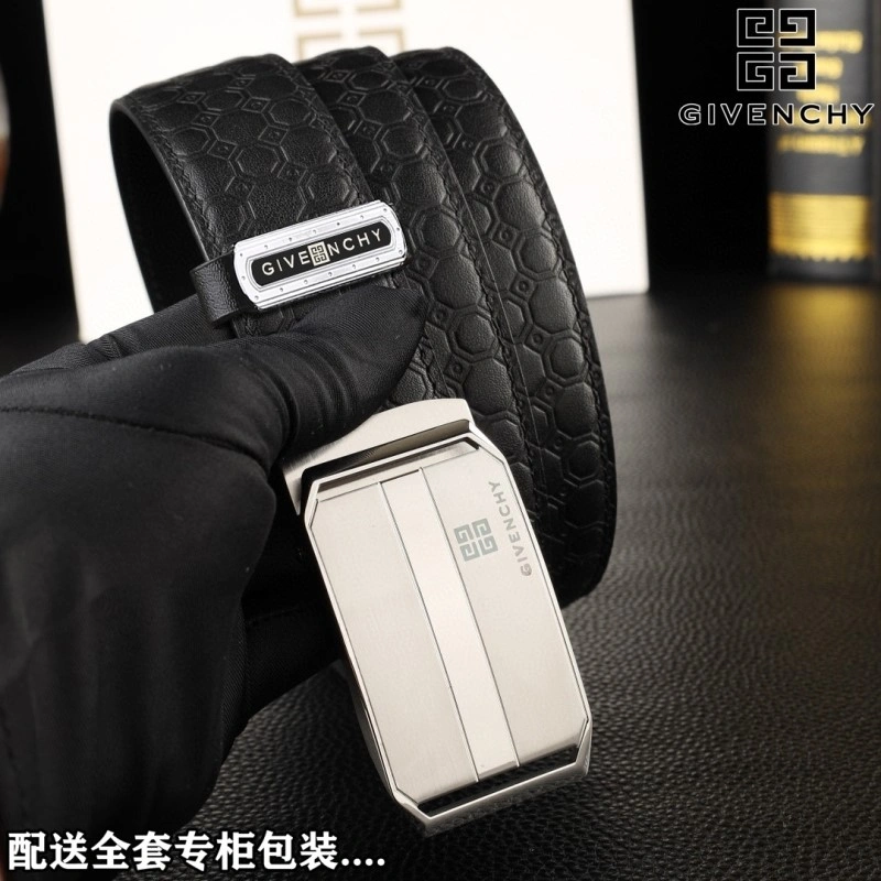 Givenchy Belts UrbanChic 289488