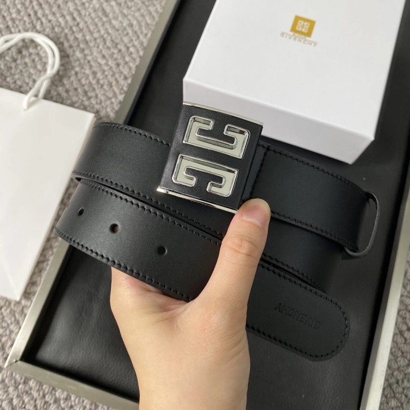 Givenchy Belts UrbanChic 289465