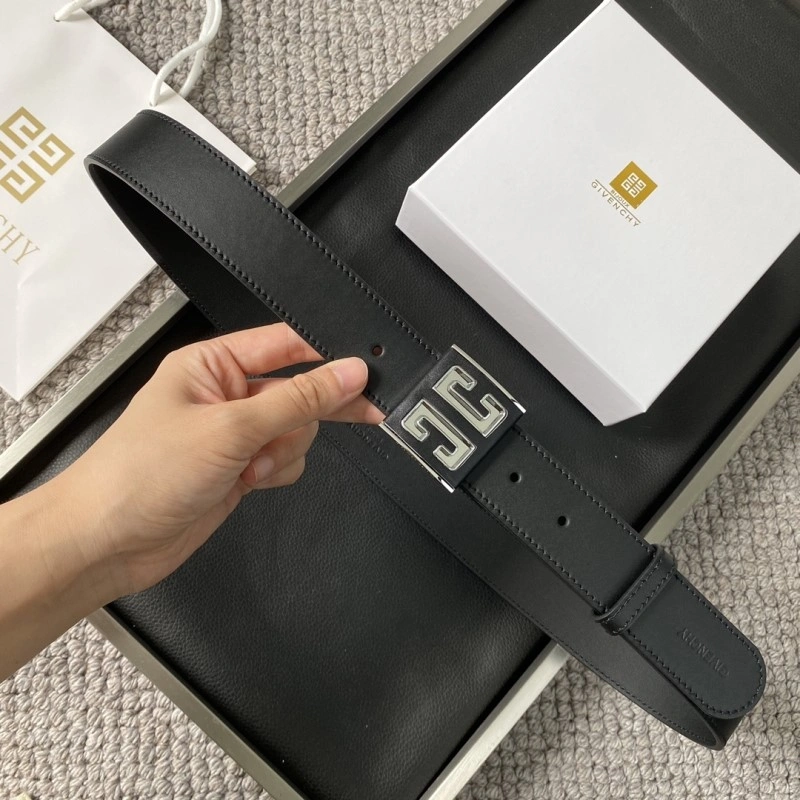 Givenchy Belts UrbanChic 289465