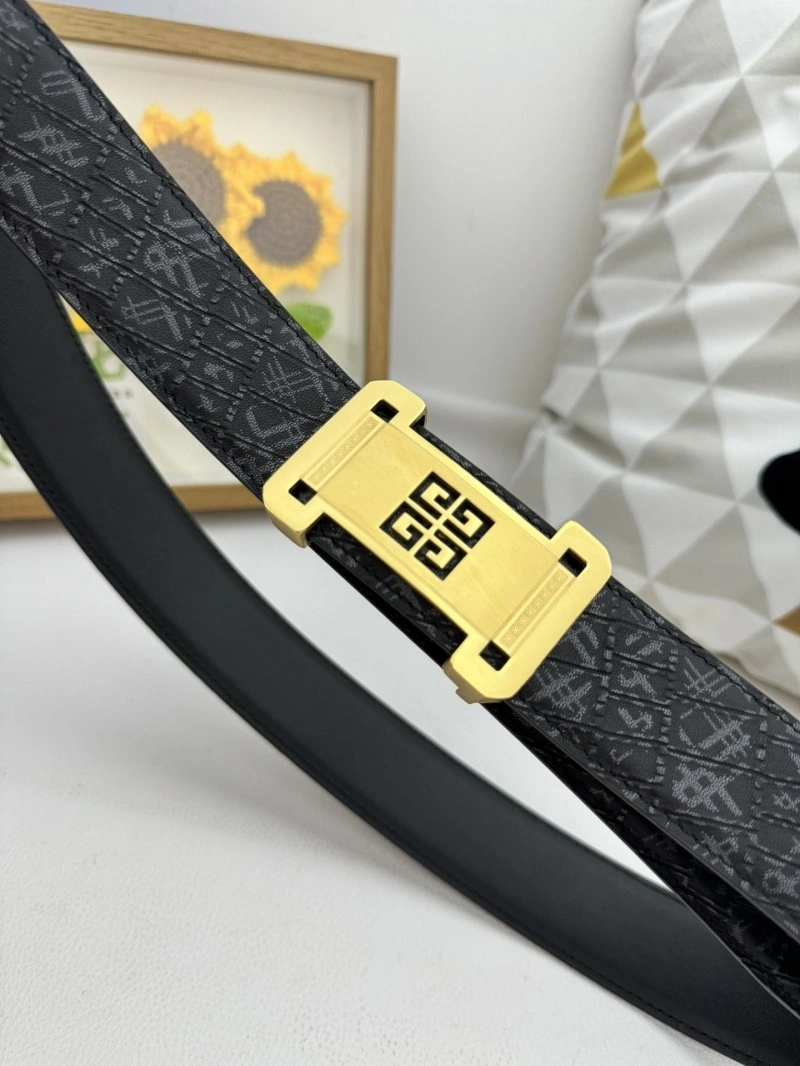 Givenchy Belts UrbanChic 289451