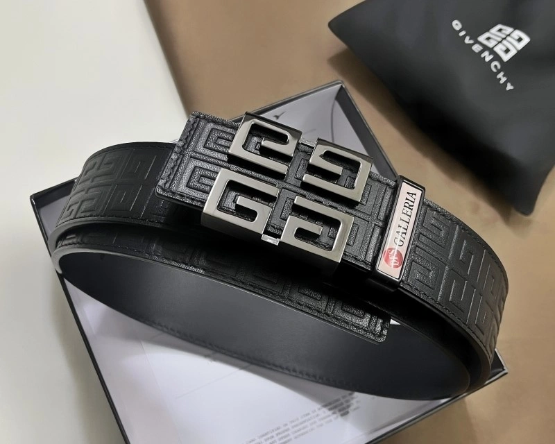 Versatile Givenchy Belts 289446