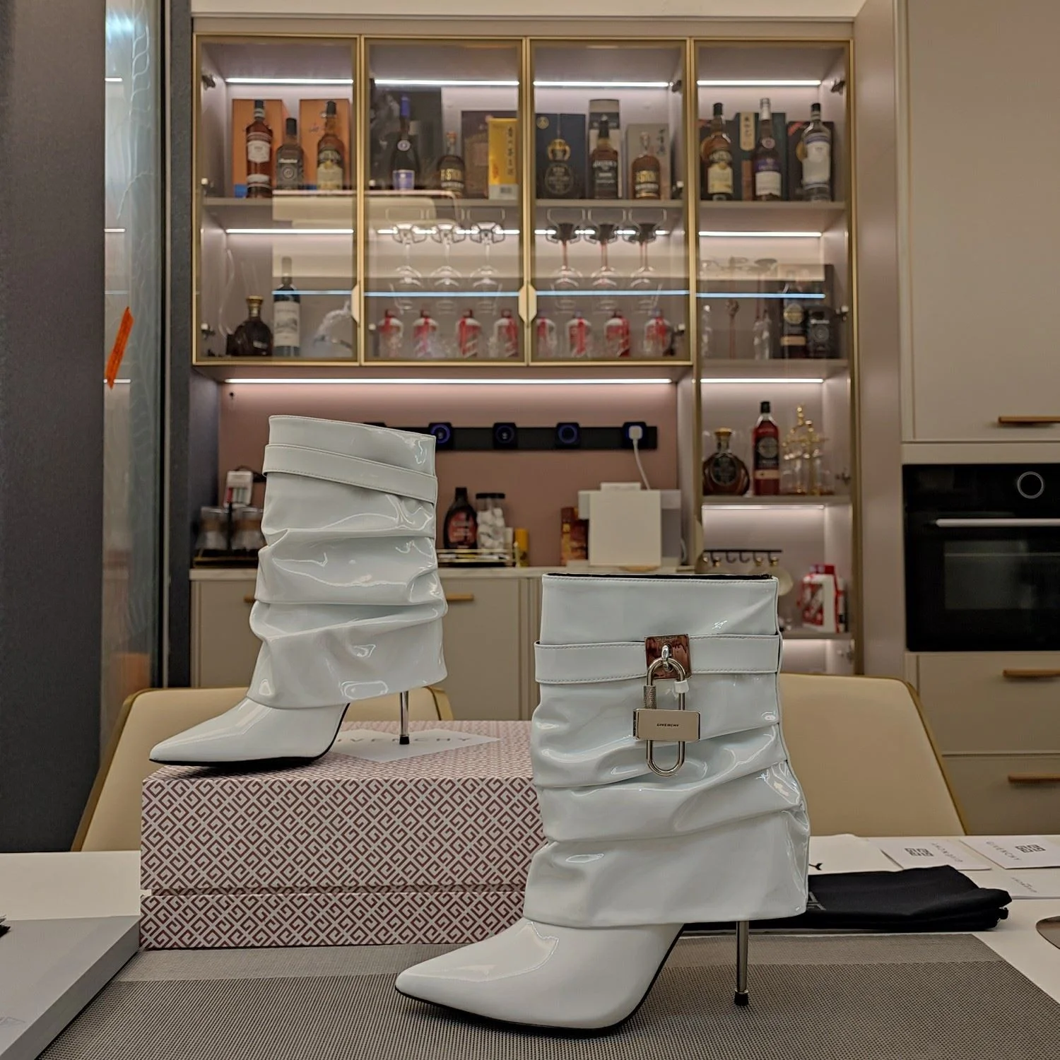 Givenchy Boots Sustainable 8105