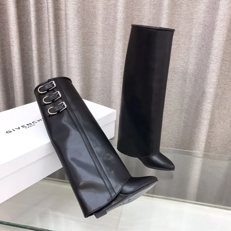 Givenchy Boots ComfortFit 15725