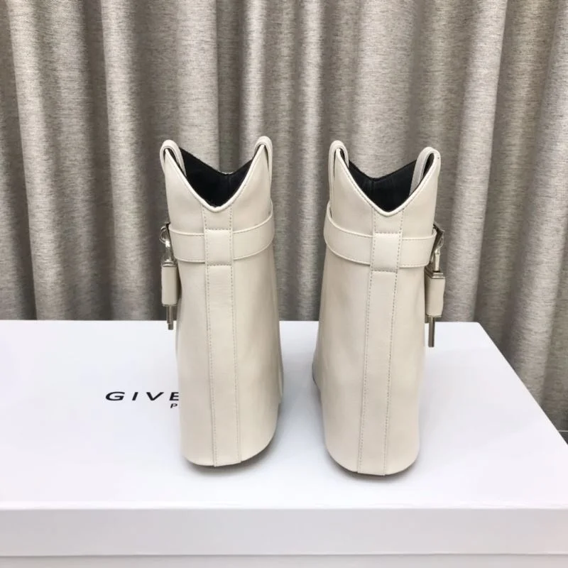 TimelessDesign Givenchy Boots 15713