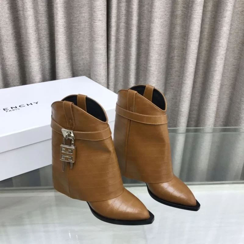 Givenchy Boots MultiPurpose 15715