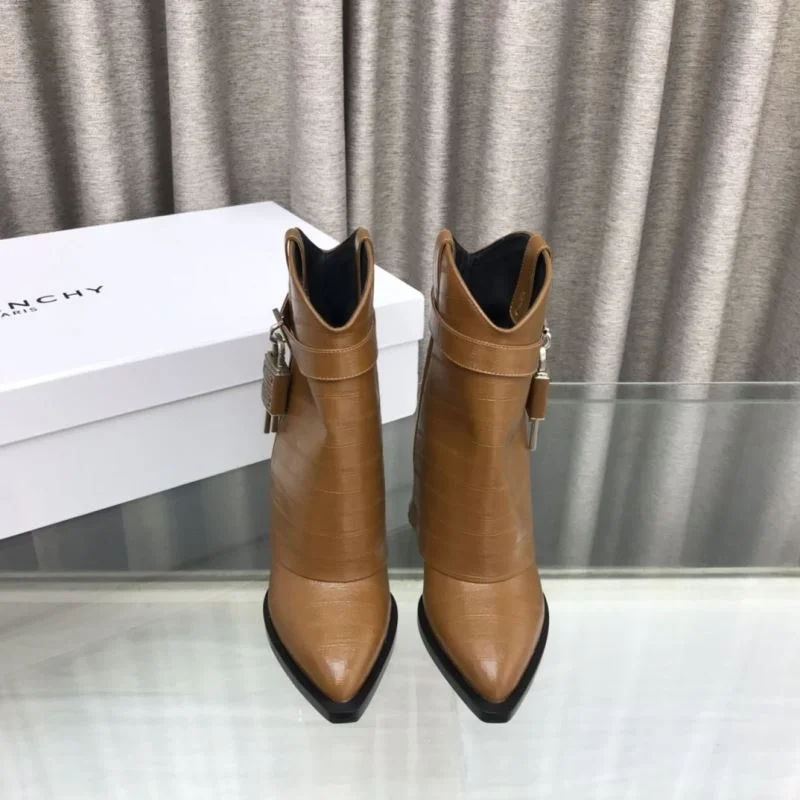 Givenchy Boots MultiPurpose 15715