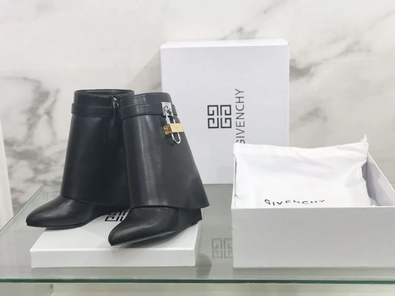 Givenchy Boots TechFriendly 15727