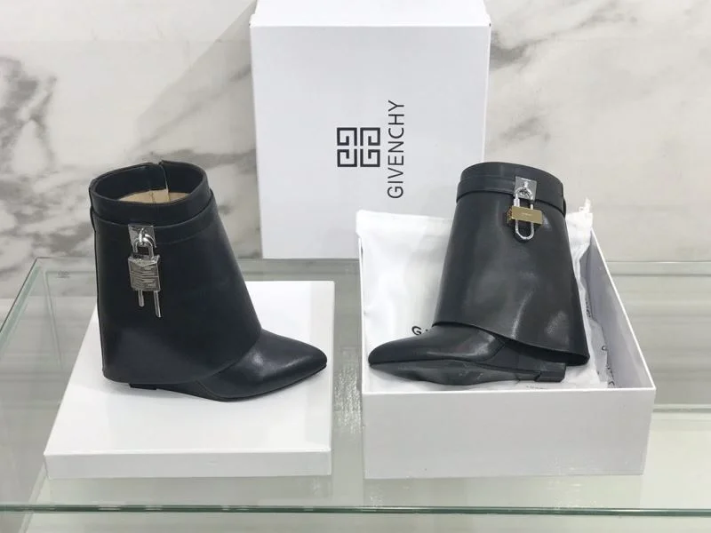 Givenchy Boots TechFriendly 15727