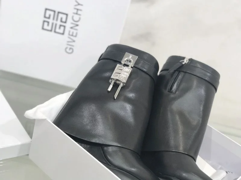 Givenchy Boots TechFriendly 15727