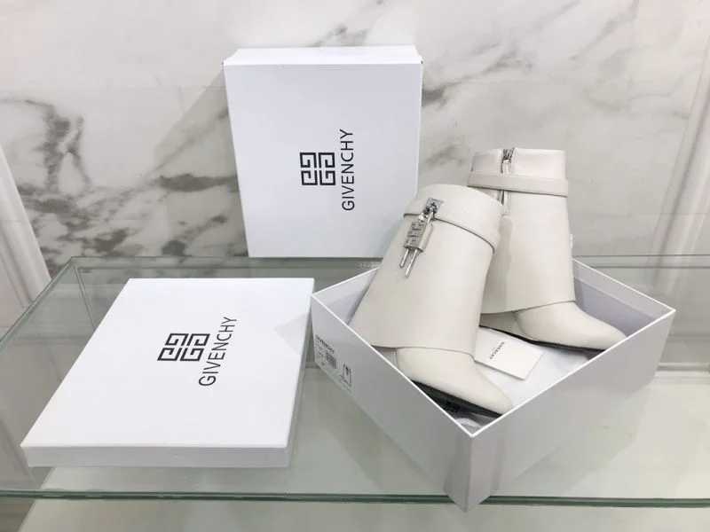 Givenchy Boots FreshLook 15709