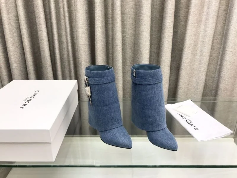 Givenchy Boots UrbanChic 15705