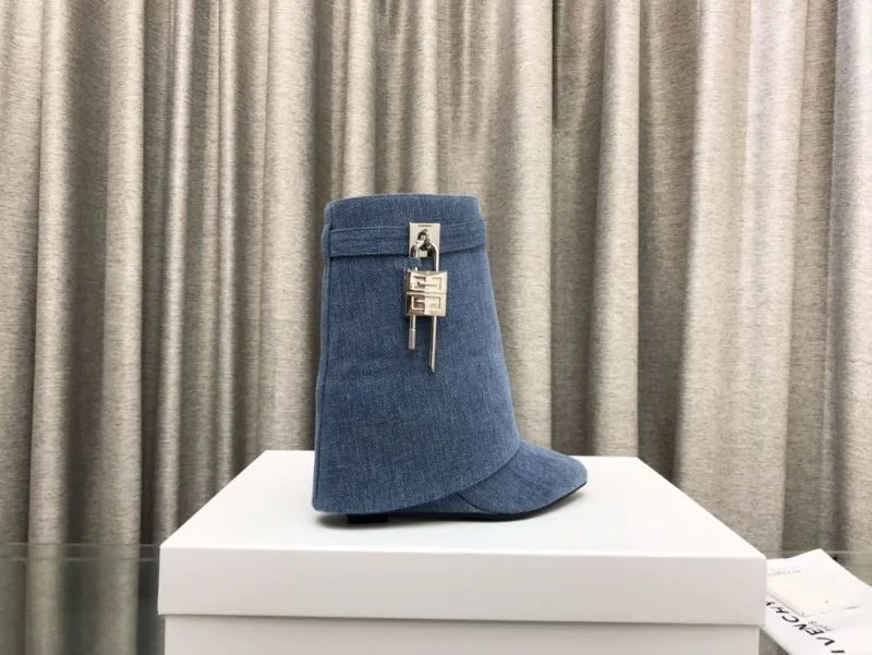Givenchy Boots UrbanChic 15705