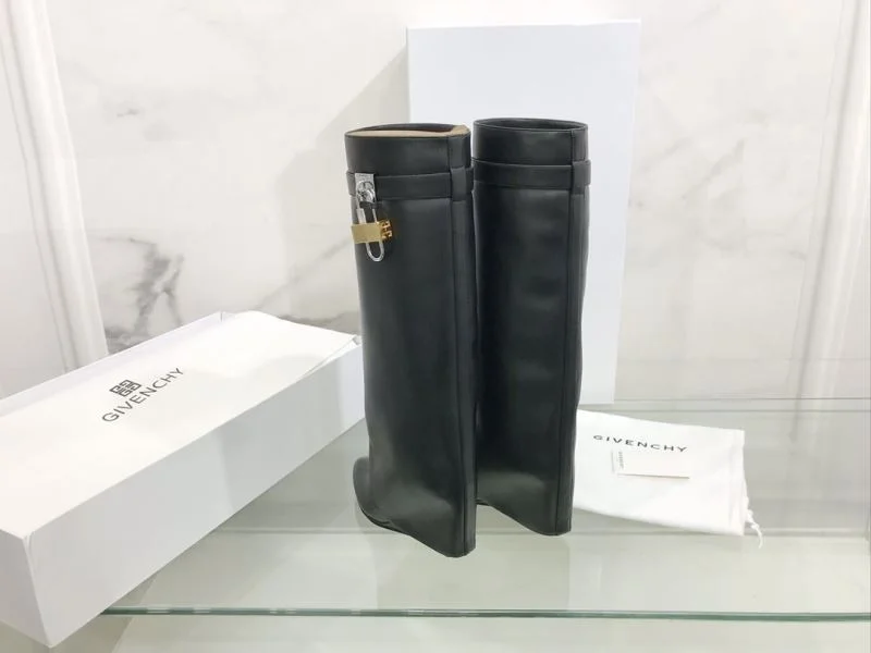 Givenchy Boots ZipUp 15703