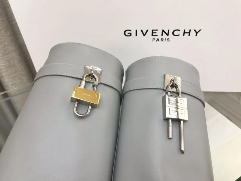 Givenchy Boots WellDesigned 15704