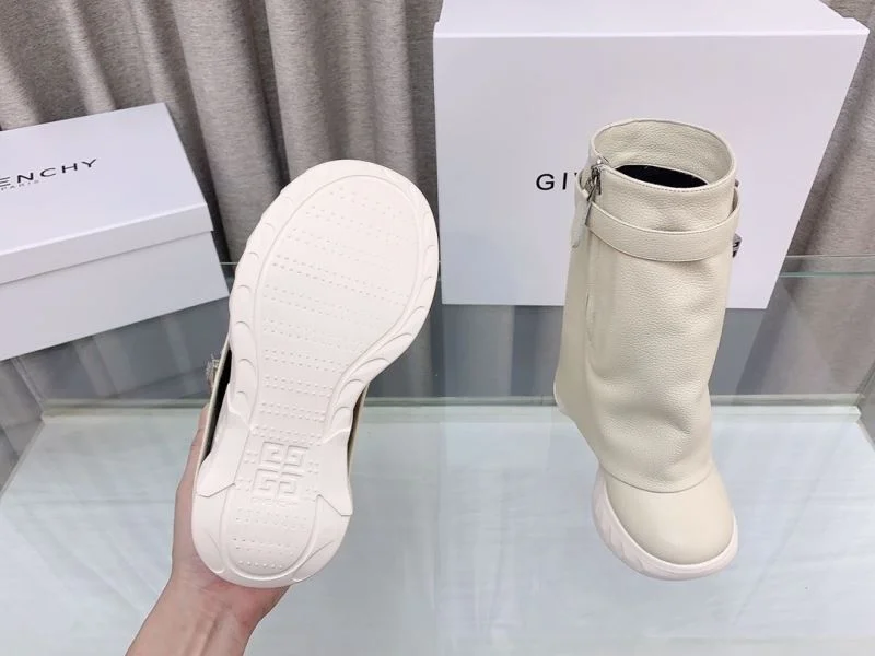 Comfortable Givenchy Boots 15697