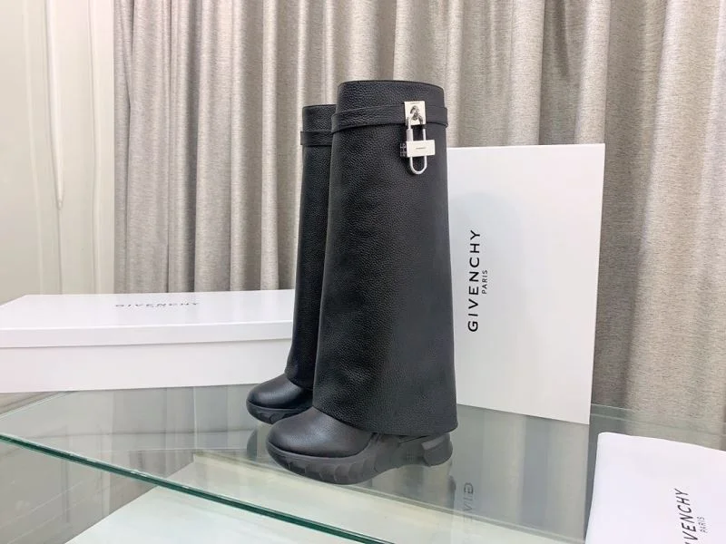 Givenchy Boots Stylish 15696