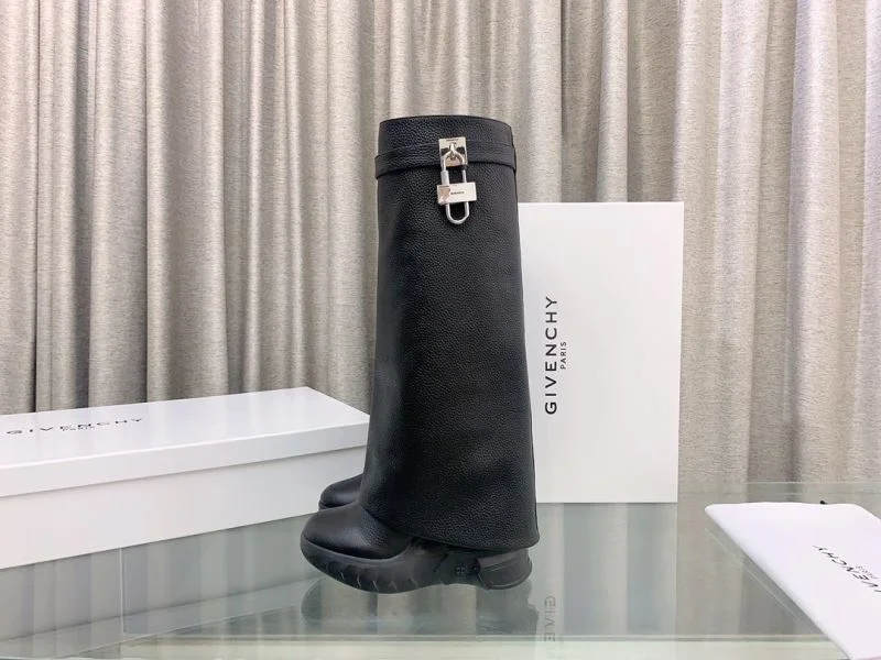 Givenchy Boots Stylish 15696
