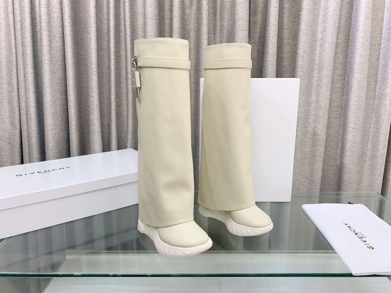 Givenchy Boots Cozy 15691