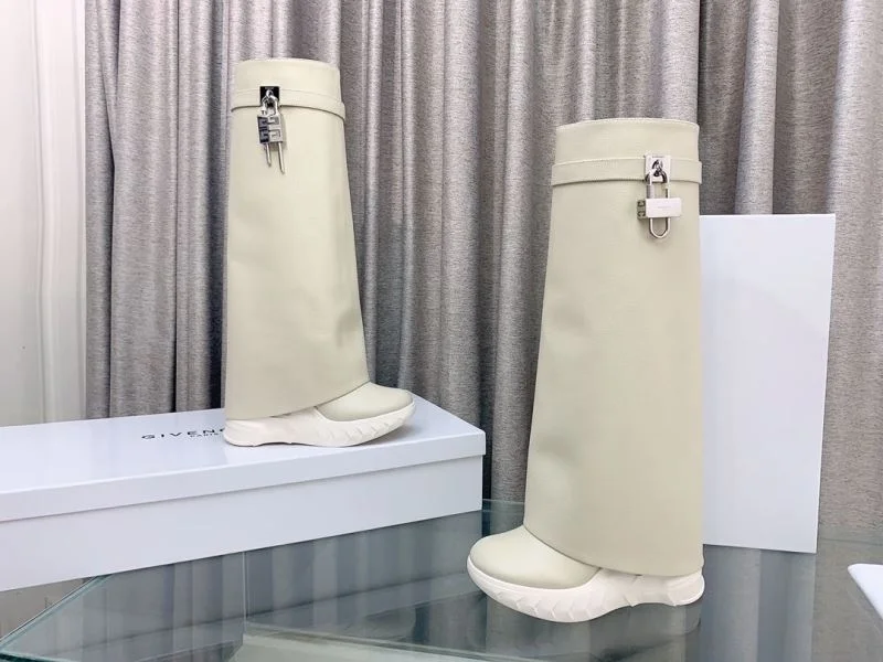 Givenchy Boots Cozy 15691