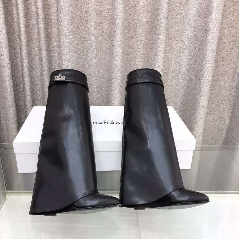 Lightweight Givenchy Boots 15690