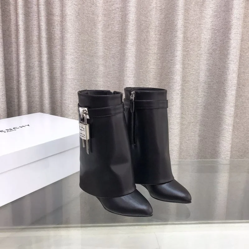 Givenchy Boots Unisex 15685
