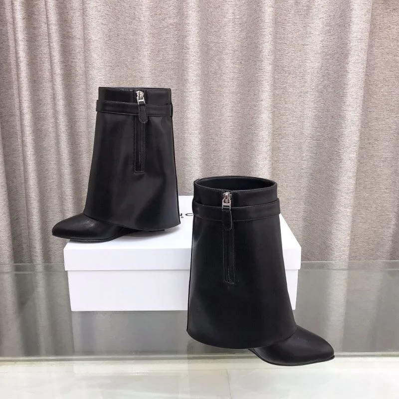 Givenchy Boots Unisex 15685