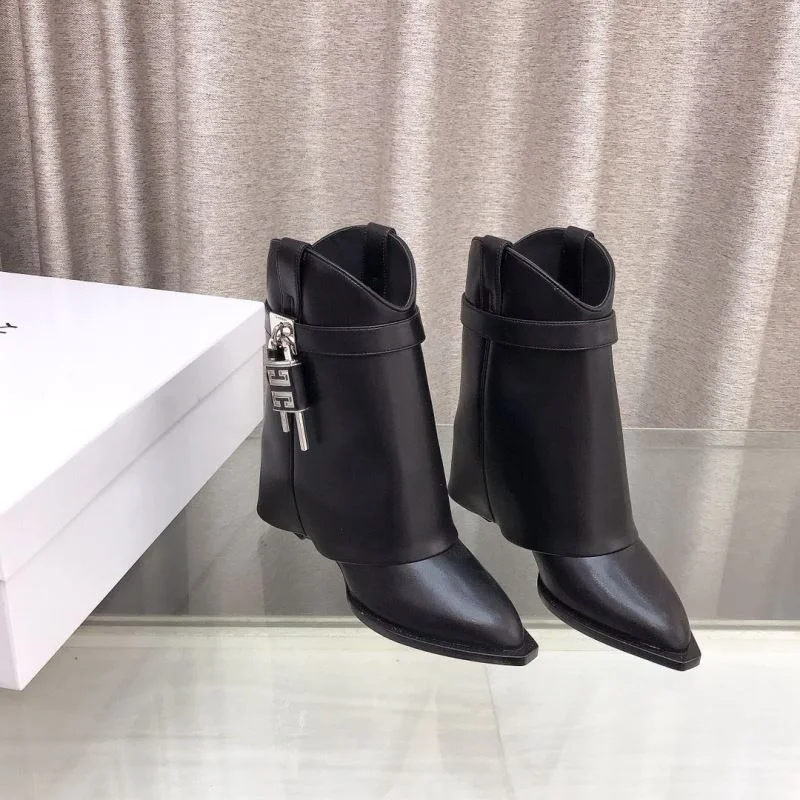Packable Givenchy Boots 15679