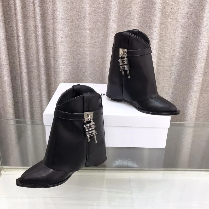 Packable Givenchy Boots 15679