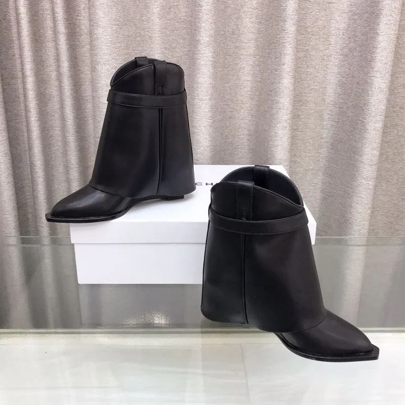 Packable Givenchy Boots 15679
