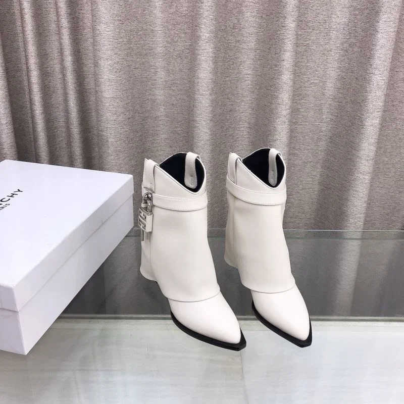 Bright Givenchy Boots 15749