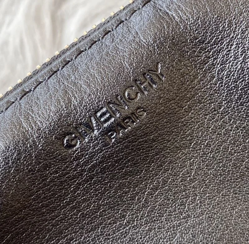 Fashionable Givenchy Clutch Bags 44938