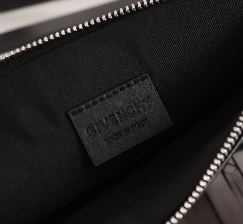 Givenchy Clutch Bags Chic 44833