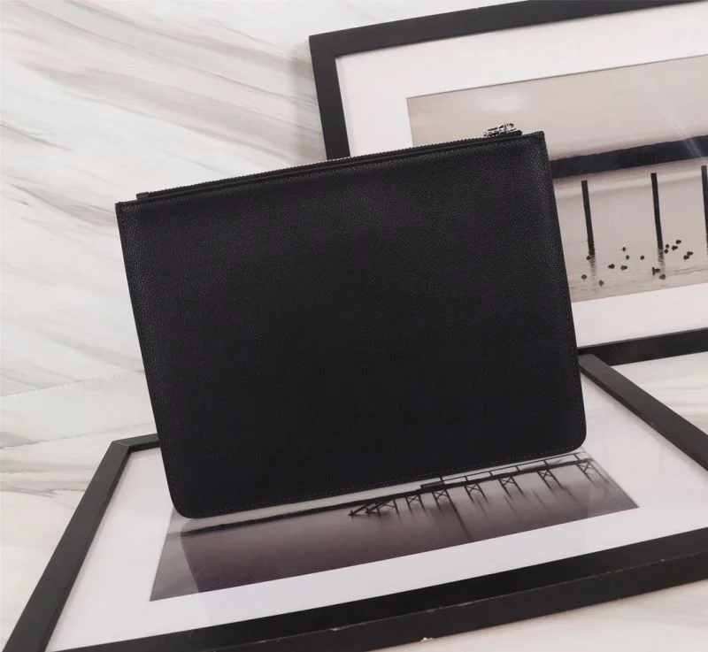 Givenchy Clutch Bags FashionForward 44836