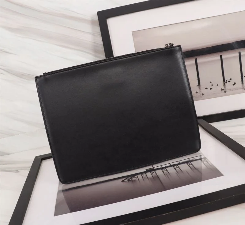 Durable Givenchy Clutch Bags 44831