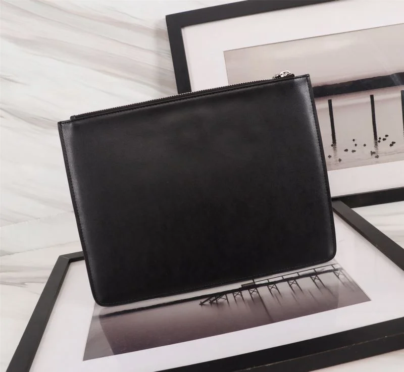 HighQuality Givenchy Clutch Bags 44826
